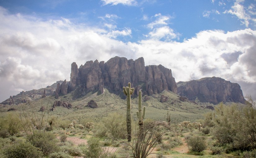 Superstition Mountains: A Thunderstorm&nbsp;Hike